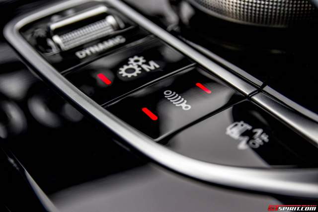 Mercedes-AMG Dynamic Select