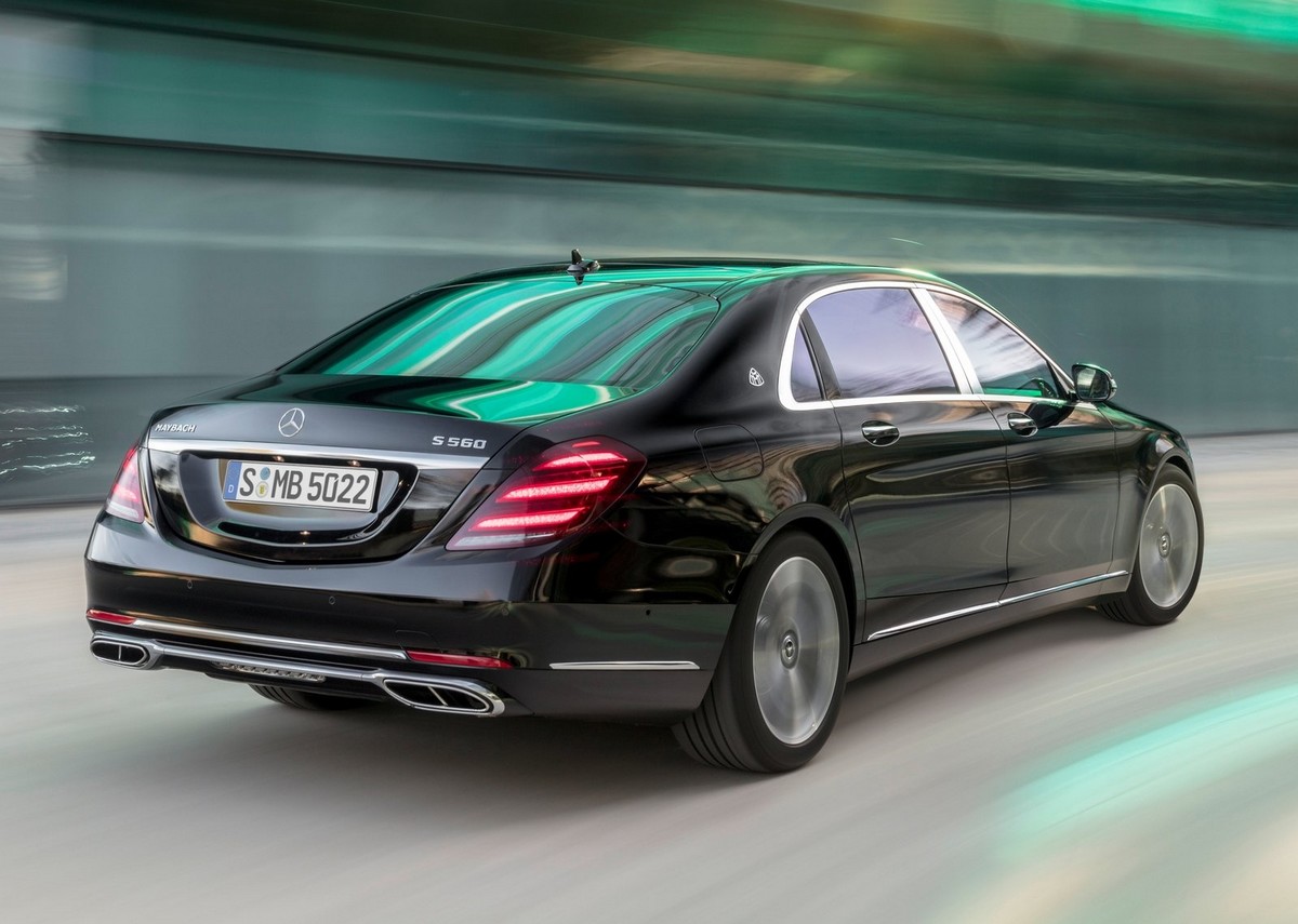 Mercedes-Benz-S-Class_Maybach-2018-1600-05